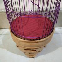 Gambar KARPET PLECI MERAH ALAS LANTAI DASAR SANGKAR KANDANG BURUNG PLECI KONIN HELOPED BULAT BESI KECIL ATAU KOTAK KAYU PCMI KOTORAN - KOTAK PCMI dari RUDIJAYABIRDSHOP undefined 2 Tokopedia