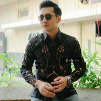 Gambar BATIK ARKANZA Motif Sentani Kemeja Batik Pria Lengan Panjang Slimfit Premium Bahan Katun Lapis Furing - PANJANG, M dari BATIKARKANZA.ID undefined 2 Tokopedia