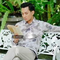 Gambar BATIK ARKANZA Motif Purwanegaran Awu Kemeja Batik Pria Lengan Panjang Slimfit Bahan Katun Lapis Furing - PANJANG, L dari BATIKARKANZA.ID undefined 5 Tokopedia