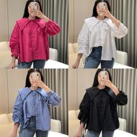 Gambar (13 WARNA DAN MOTIF) Eska Clothing - Niki Stripe Shirt Blouse Kemeja Wanita Oversize Korean Style Motif Kekinian Kantoran Garis Lengan Panjang Kerah Sailor dari Loede Market undefined 1 Tokopedia