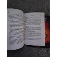 Gambar The Miracles of the Namiya General Store by Keigo Higashino dari Daneeca Copy & Print undefined 2 Tokopedia