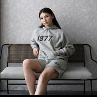 Gambar Ready Fear Of God Essentials 1977 Hoodie 100% dari pikacu second brands undefined 2 Tokopedia