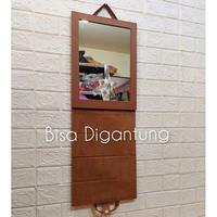 Gambar Cermin Kaca Rias Mike Up Lipat MUA 30×40 28×38 Cm Bahan Kulit Sintetis Model Jaitan dari donat bulat00 undefined 5 Tokopedia