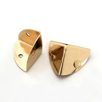 Gambar (IMPORT) 2pcs Metal Triangle Bag Corner Protector Buckle for Leather Craft Purse Flap Handbag Book Photo Album DIY Hardware Accessories dari ShiningMarket undefined 4 Tokopedia