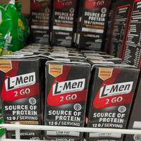 Gambar L-Men 2 Go Whey Protein Chocolate 200ml 1 dus Ready to Drink - Ogura dari trilla jkt undefined 1 Tokopedia