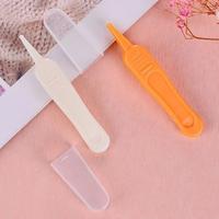 Gambar 1PC Baby Nose Cleaning Kids Safety Care Round Head Clamp Infant Tweezers Ear Nose Nasal Cleaner Clip Clean Tweezers Tools dari tokppeci undefined 4 Tokopedia