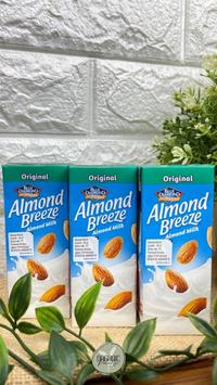 Gambar WLCMe! Blue Diamond Susu Almond Breeze 180 ml Original dari radja_OUTDOR undefined 2 Tokopedia