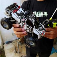 Gambar RC JUNGLE RC ROCK CRAWLER CLIMBING OFFROAD 1/18 KADO MAINAN ANAK MURAH - BATERAI 3000MAH dari aneka barang murah 2 undefined 1 Tokopedia