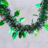 Gambar (2 Meter x 9cm) Tinsel Slinger Salju Hijau Ceri Cherry Rumbai Gaba gaba Bulat Tebal Hiasan Pohon Natal Dekorasi Ruangan Gereja Hotel Ballroom Rumah 1 meter 4ft 5ft - CERI SALJU, 2meter x 9cm dari ladala undefined 3 Tokopedia