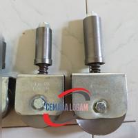 Gambar RODA sliding besi super as pintu pagar besi stenlis dorong lipat dan putar - 6cm, Holo 4x8 full dari QRS Stores undefined 4 Tokopedia