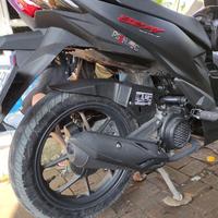 Gambar hugger airblade beat deluxe & street spakbor kolong beat deluxe beat street tanpa lubangi box filter dari WARINGIN SUGIH undefined 4 Tokopedia