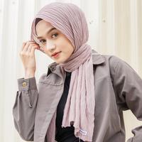 Gambar JINISO - Aura Dusty Cream Active Hijab Pashmina Shawl dari TK LAMPU MOBIL TERRBARRRRU undefined 2 Tokopedia
