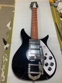 Gambar Rickenbacker 325 high-grade electric guitar neck light paint work fine feel comfortable sound super great，of high quality dari KATAK BITSER undefined 1 Tokopedia
