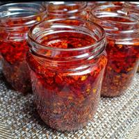 Gambar Mantap! MINYAK CABAI Halal! Chili oil minyak cabe utk dimsum ramen lamien dari YUMAMIYUMMY undefined 3 Tokopedia