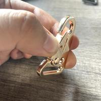 Gambar high quality Outdoor Metal Hook Buckle Olecranon Keychain Clasp Tactical Spring Carabiner Webbing Gun Strap Sling Snap EDC Gear dari GROSIR MOTIFFAIJAH ANUGRAH undefined 2 Tokopedia