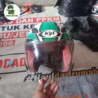 Gambar HELM HALF FACE KYT DJ MARU MOTIF HIJAU PUTIH ORI SECOND dari Fairoezz undefined 1 Tokopedia