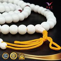 Gambar Tasbih Budha 108 Butir Batu Giok Putih 10mm VeE Kalung Tasbih Buddha dari elirusmiatitoko undefined 4 Tokopedia