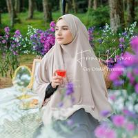 Gambar TERLARIS- BeeBeauty. HIJAB FRENCH KHIMAR CADAR MADINAH CRINKLE AIRFLOW UMROH PUTIH NIQAB - Hitam, M dari Bee-Beauty Store undefined 3 Tokopedia