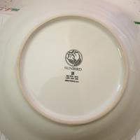 Gambar MakanYuk- isi 6 pcs piring makan cekung keramik 23cm motip mahkota piring makan perasmanan dari maryatinia undefined 5 Tokopedia