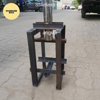 Gambar [Ready]PromoTerbaru Tiang Bendera Stainless 4 Meter Original dari Mahendra 88 Store undefined 3 Tokopedia