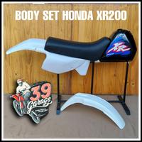 Gambar body set honda XR 200 cover set honda XR200 bodi kit XR200 body trail klasik cover set trail tua - Hitam, XR dari Ngadi Store_NEW undefined 2 Tokopedia