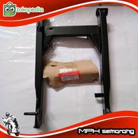 Gambar GARPU BELAKANG SWING ARM HONDA REVO ABSOLUTE MPH dari Ekatama indra undefined 4 Tokopedia