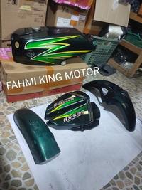 Gambar JUAL MURAH TANGKI BAJU SET RX KING HIJAU BOTOL LIST 2003 GRES BARU KOMPLIT SIAP PASANG DI MOTOR MERK TAKAYAMA dari AUTOTECH.. undefined 1 Tokopedia