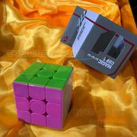 Gambar Rubik Cube 3x3 (Center bisa Spinner) YongJun / Magic Cube Golden Horn Design / Stickerless Warna Bidang Tanpa Sticker Puzzle Block (SpeedCube) dari Lively Paws undefined 5 Tokopedia