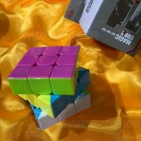 Gambar Rubik Cube 3x3 (Center bisa Spinner) YongJun / Magic Cube Golden Horn Design / Stickerless Warna Bidang Tanpa Sticker Puzzle Block (SpeedCube) dari Lively Paws undefined 3 Tokopedia