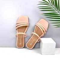 Gambar [Beli1Gratis1] ALUNA Sandal Slop Wanita Tali Elegan Korean Style Teplek Casual Simple Mewah Selop Karet Sendal Cewek Dewasa Kekinian Terbaru Pesta Kondangan Lebaran Flat Perempuan Remaja Simpel Lucu Empuk Ibu Model Baru Cantik 2025 Burgundy Hitam Maroon dari abb pelangi undefined 4 Tokopedia