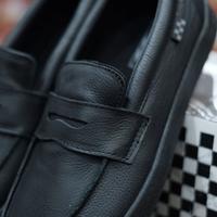 Gambar Vans Slip On Loafer Skate Black Black dari SHOEMA SHOP undefined 2 Tokopedia