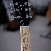 Gambar PREMIUM Gitar akustik original lokal handmade bonus tas - Cokelat dari Lestari PinPoint undefined 3 Tokopedia