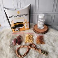 Gambar Terbaru\New Paket Oleh-Oleh Haji Dan Umroh + Tasbih Kayu Isi 25Pcs / Hampers Makanan Souvenir Muslim [Hampers Lebaran] dari Irman Maju undefined 5 Tokopedia