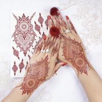 Gambar FREE(manik+gliter) 1PCS KANAN KIRI HENA PENGANTIN PUTIH MARON HENNA TEMPEL 1SET dari perijisasto undefined 5 Tokopedia
