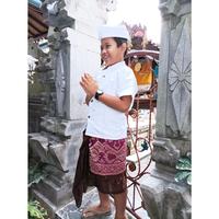 Gambar Set Busana Adat Bali Anak Laki / Set Pakaian Adat Ke Pura Anak Laki/ Set Safari Kamen Saput Udeng Anak Cowok Terbatas dari Utopias Market undefined 1 Tokopedia