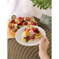 Gambar CRUMBLE RUMBLE Fruit tart / Fruit pie / Pie buah / Korean cake / Fruit cake dari arterta undefined 4 Tokopedia