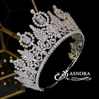 Gambar luxury miss universe big crown wedding crystal crown bride headdress parade graduation crown cz tiara jewelry does not discolor dari coyakc undefined 5 Tokopedia