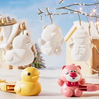 Gambar Plastics Winter Snowball Maker Toy Rabbit Anti-slip Handle Snow Duck Ball Making Tool Durable Dinosaur dari GROSIR PIRINGANTIK61932 undefined 2 Tokopedia