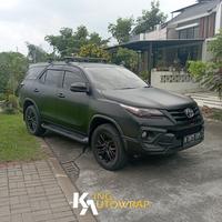 Gambar Wrapping Sticker Full Body Mobil Black Matt Doff Maxdecal dari arnan.otomotif undefined 5 Tokopedia