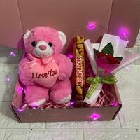 Gambar ￼HAMPERS SWEET I LOVE YOU KADO VALENTINE CEWEK KADO WISUDA KADO ULANG TAHUN KADO SERBA PINK KADO CEWE KADO ANNIVERSARY HAMPER WISUDA HAMPERS ULANG TAHUN GIFT BOX HAMPERS KADO COKLAT VALENTINE COKLAT HAMPERS COKLAT VALENTINE HAMPERS COKLAT dari PuraVida_ undefined 4 Tokopedia