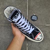 Gambar TERBARU OBRAL SEPATU CONVERSE 70S HIGH X KAWS COMPANION CHUCK TAYLOR BLACK WHITE IMPORT QUALITY 38-43 TERLARIS - COMPANION HITAM, 36 dari Dara Shopp56 undefined 4 Tokopedia