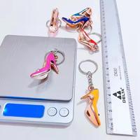 Gambar Gantungan Kunci Sepatu Wanita High Heels Crystal Flower Cantik Fashion Keychain - Random dari IDT4 undefined 3 Tokopedia