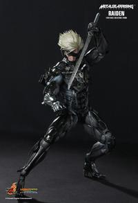 Gambar terbaru Hot Toys VGM-017 / VGM 17 Metal Gear Rising Revengeance Raiden REGULAR dari Queen segra undefined 3 Tokopedia