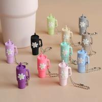 Gambar Cute Water Bottle Shape Keychain For Tumbler Cup Tumbler Accessories - Green Keychain dari RUMINTEN shop359 undefined 1 Tokopedia