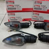 Gambar LAMPU SEN SEIN RITING DEPAN BELAKANG KIRI KANAN 1PA VIXION NEW NVL NVA R LED R15 ORIGINAL ORI ASLI YAMAHA dari AMEL STORE 888 undefined 5 Tokopedia