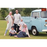 Gambar Sale dannis 30% / sarimbit happy family anak / jubah dannis / taqwa dannis / baju muslim anak laki laki / baju muslim anak perempuan / dannis diskon / sarimbit / baju lebaran / couple keluarga / dannis murah / katun / kotak kotak / garis garis dari ibu las kutirah undefined 4 Tokopedia