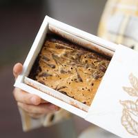 Gambar Kaluna Cakes Fudgy Brownies Premium Dark Chocolate (22x10 cm) | Hampers Ulang Tahun, Lebaran, Natal - Almond dari Kaluna Cakes undefined 5 Tokopedia