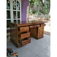 Gambar Meja Biro Kayu Meja Kantor Kayu Jati Kualitas Bagus - SETENGAH BIRO, BELUM WARNA dari Putri Shima Furniture undefined 1 Tokopedia