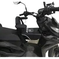 Gambar Boncengan Motor Anak Jok dengan Desain Khusus untuk Kenyamanan dan Keamanan Berpergian Bersama Anak - hitam polos, FINO, MIO GT, MIO 125, XEON, SPACY, NEX, SKYWAVE - hitam polos, FINO, MIO GT, M dari WINKEL andien undefined 4 Tokopedia