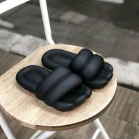 Gambar Sandal Wanita Sandal Jepit Sandal Korea Sandal Fashion Sandal Import Sandal Empuk Ringan Dan Nyaman Sandal Lucu Sandal Jelly Hitam Karet Kasual dari Pandaan Sneakers undefined 1 Tokopedia